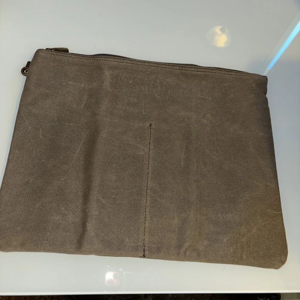 Diodrio Canvas Portfolio Laptop Bag Green Khaki W/ Leather Accents 14.5